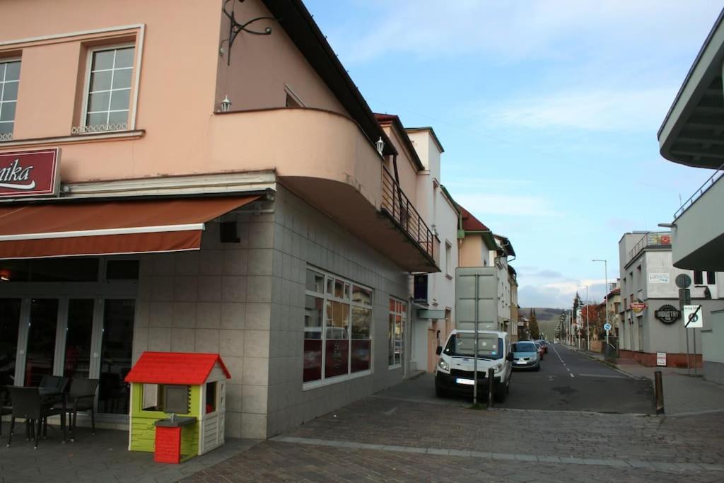 Apartman Lm Liptovský Mikuláš Eksteriør billede
